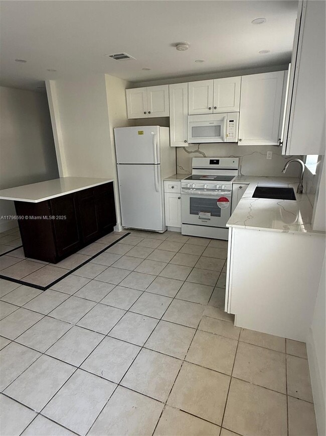 Foto del edificio - 18602 SW 100th Ave
