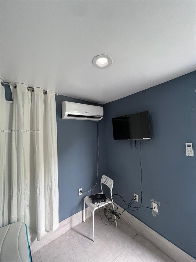 Foto del edificio - 3101 SW 14th St