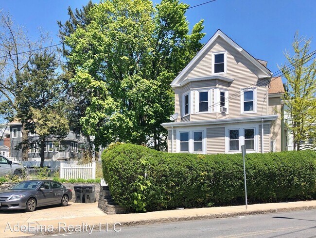 Building Photo - 410 Washington Ave