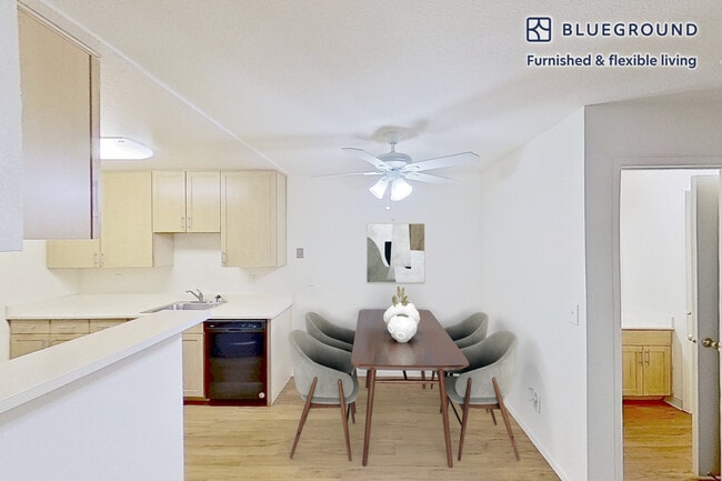 Building Photo - 231 Woodcreek Common