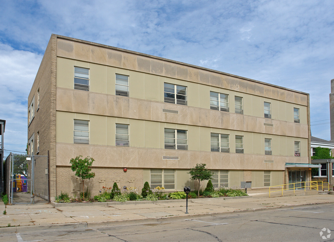 Foto del edificio - Bethany Apartments