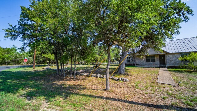 Building Photo - Bulverde Gem for Lease