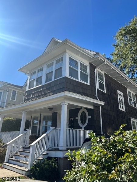 Foto principal - 96 Grove St