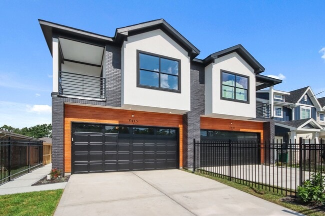 Photo - 5415 Bacher St Townhome