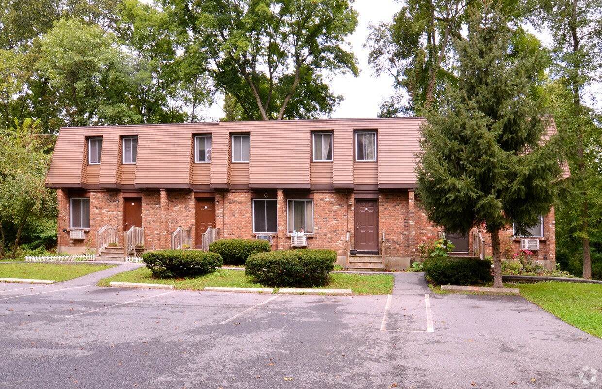 Partridge Hill Apartments Apartments in Hyde Park, NY