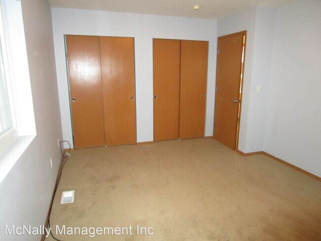 Building Photo - 3 br, 2.5 bath House - 7409 Larkspur Court