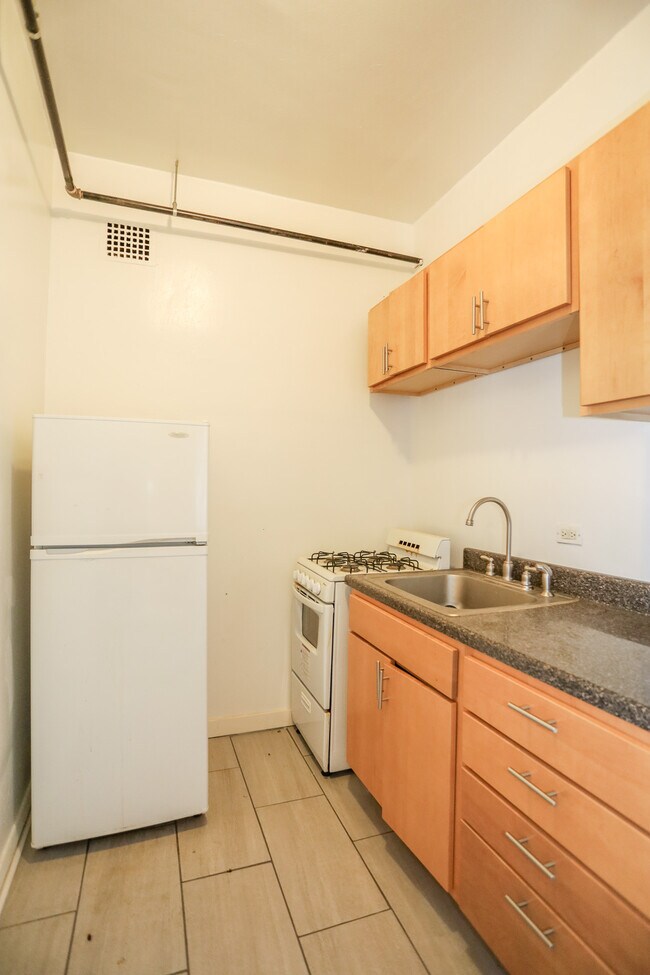 Foto del edificio - 4137 N Keystone Ave
