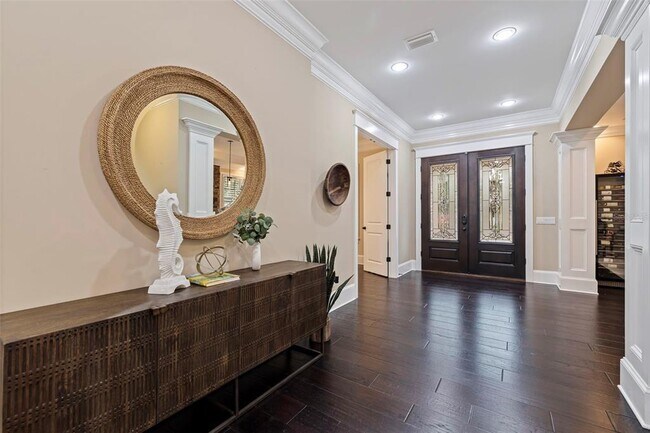 Foto del edificio - 310 8th Ave N