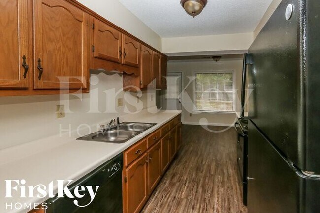 Building Photo - 4167 Sassafras River Dr