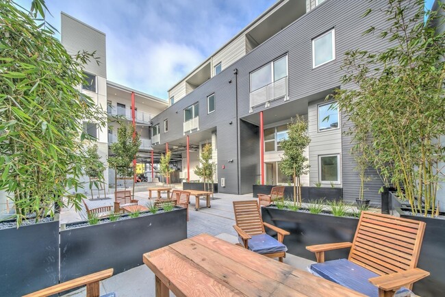 Foto del edificio - The Lofts at 2013 Second Street
