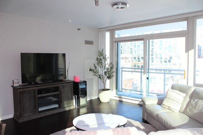 Foto del edificio - 757 N Orleans St