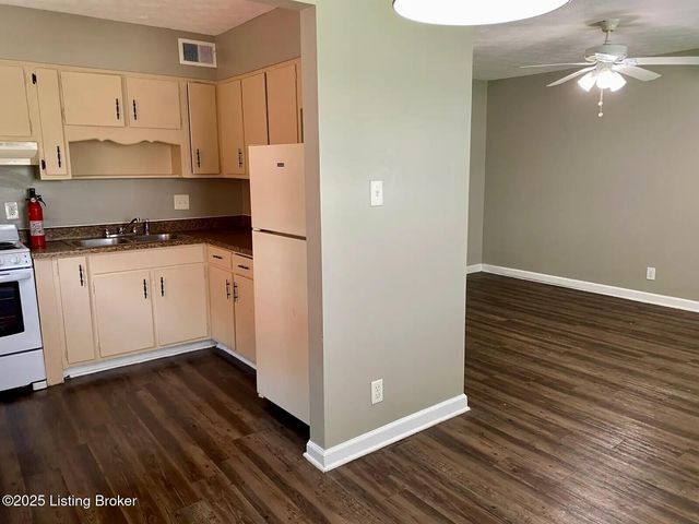 Photo - 3710 Noblitt Dr Apartment