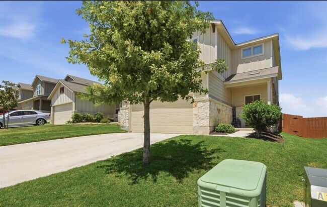 Building Photo - 632 Pepperbark Loop