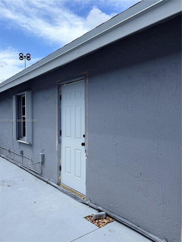 Foto del edificio - 14220 SW 53rd St