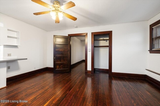 Building Photo - 1401 E Breckinridge St