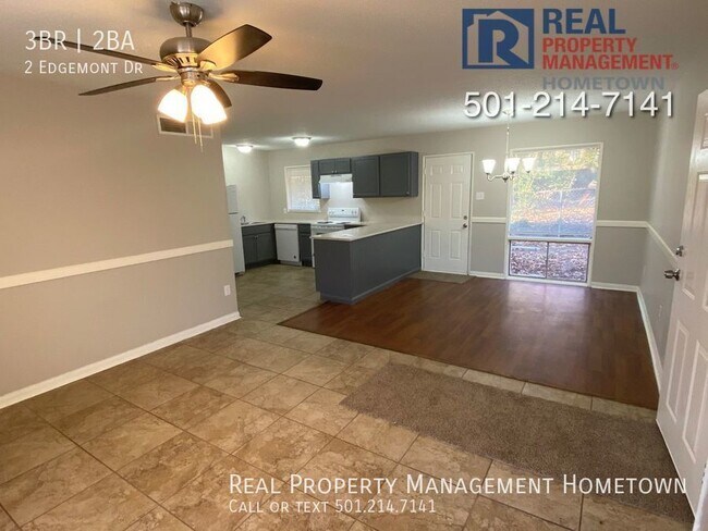 Building Photo - Beautiful 3-bedroom 2-bath House in Little...