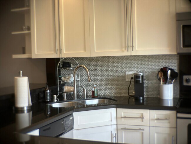 Foto del edificio - 160 Espanas Glen