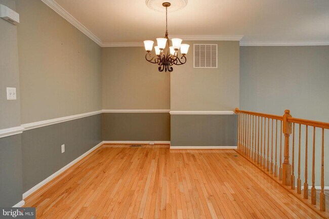 Building Photo - 7567 Grey Goose Way
