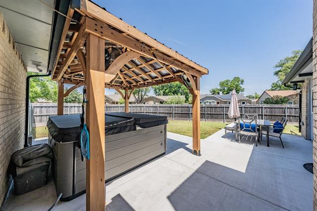 Foto del edificio - 6217 Scenic Dr
