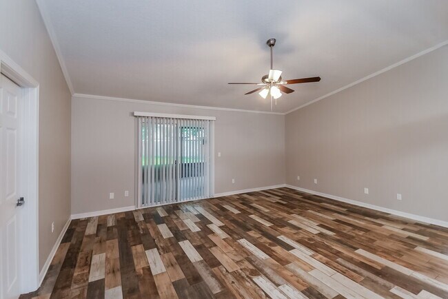 Foto del edificio - 2931 Biloxi Trail