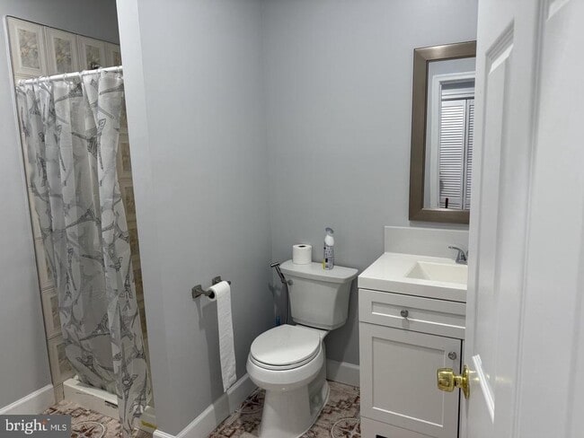 Foto del edificio - 7375 Trundle Ct