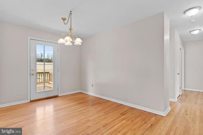 Foto del edificio - 213 Sunset Dr