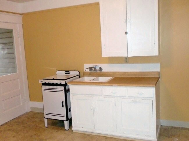 Foto del edificio - 537 E Pine St