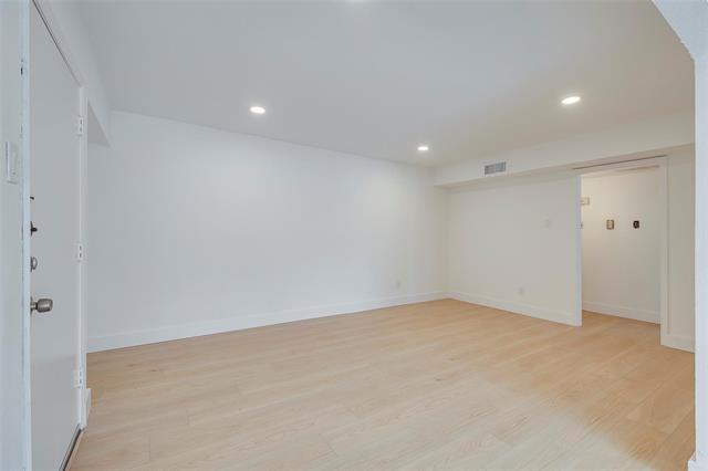 Foto del edificio - 4664 Matilda St