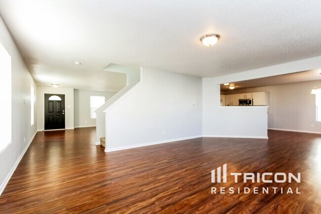Foto del edificio - 453 Bridgewater Dr