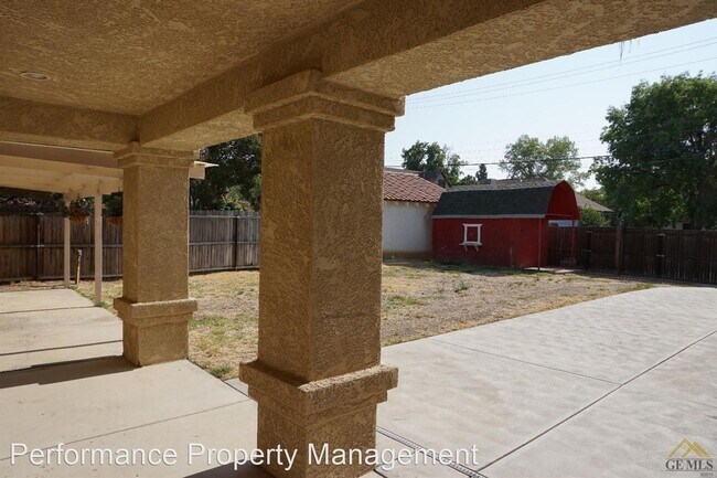 Foto del edificio - 4 br, 2 bath House - 1617 Alta Vista Dr.