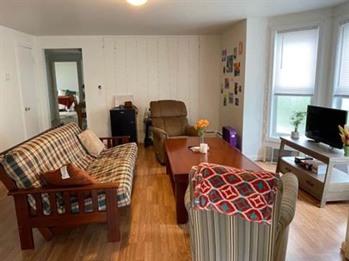 Primary Photo - 48 Intervale Ave