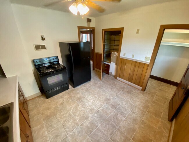 Foto del edificio - 318 8th St S