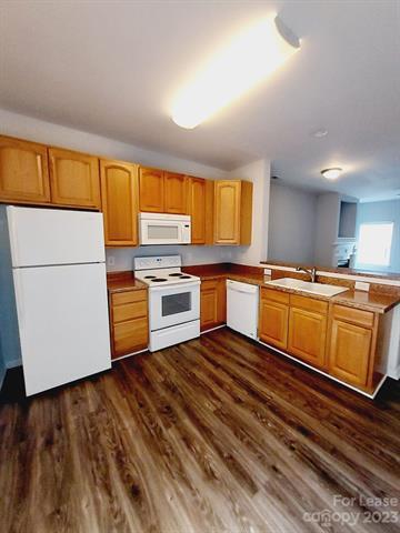 Building Photo - 8730 Twined Creek Ln