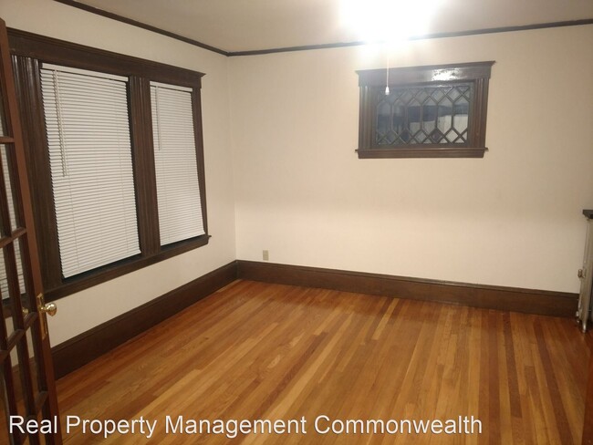 Building Photo - 138 Glendale St