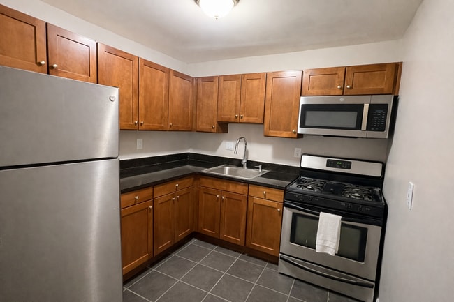 Photo - 2026 Move-In Special – $500 LEASE SIGNING BONUS!! Spacious 2BR Condo Near Naylor Rd Metro – Washe...