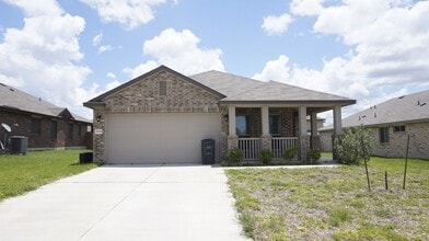 Building Photo - 6302 Cool Creek Dr