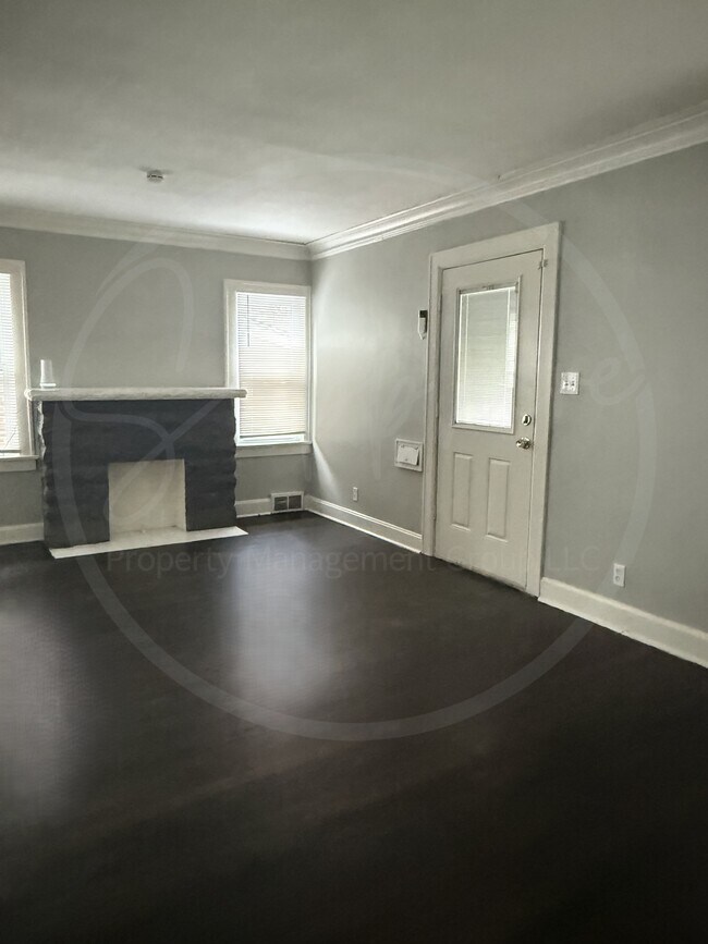 Foto del edificio - 5410 Euclid Ave E