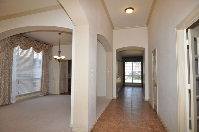 Building Photo - Stunning 4-2-2 in Ft. Worth – Keller ISD!