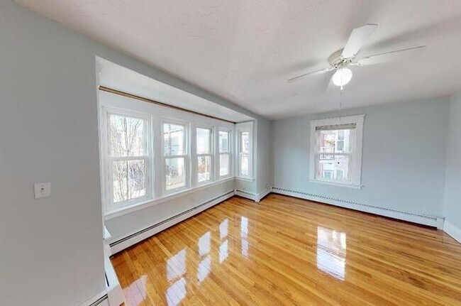 Sala de estar - 121 Johnson St