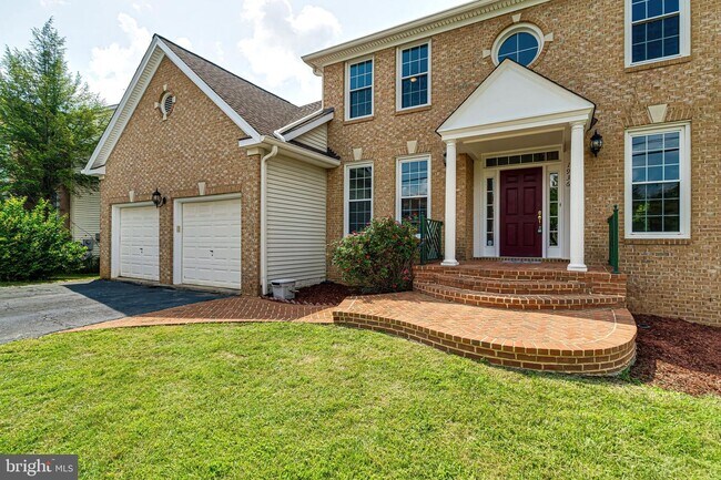 Foto del edificio - 1936 Lord Fairfax Rd