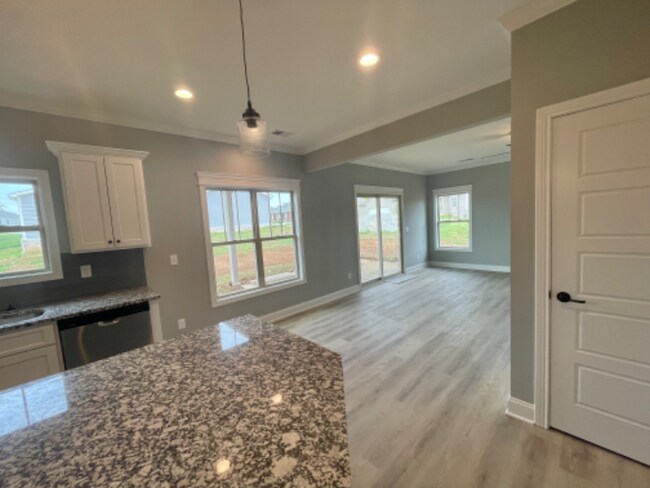 Building Photo - 117 Stone Ridge Dr