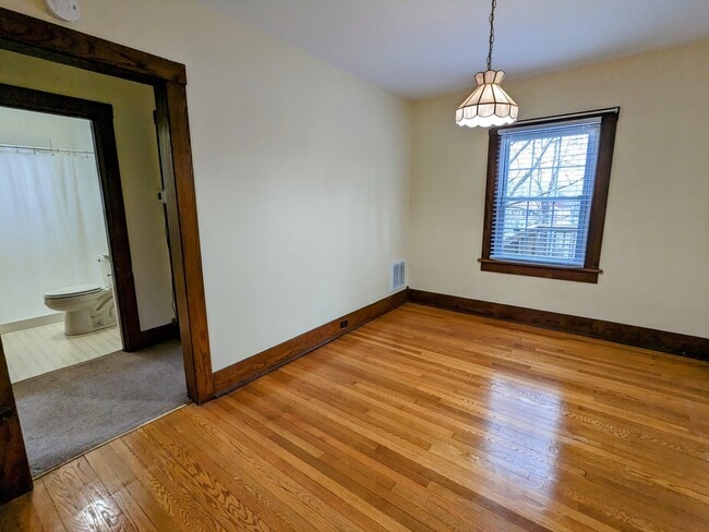 Foto del edificio - 412 Dupont Ave