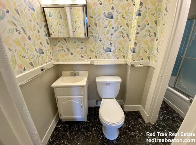 Foto del edificio - 649 Washington St