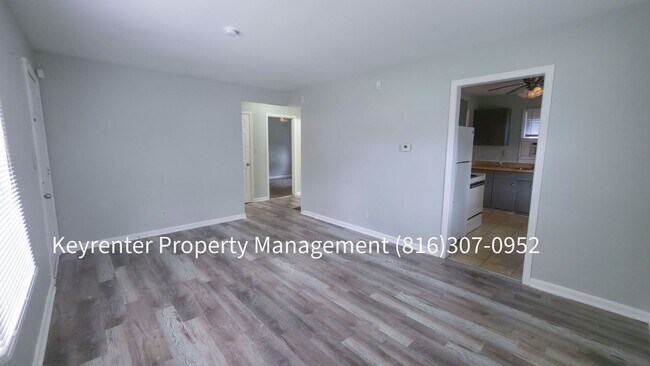 Foto del edificio - 2 Bed 1 Bath rare to rent!