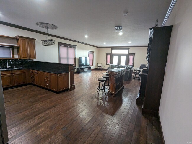 Foto del edificio - 114 W Walnut St