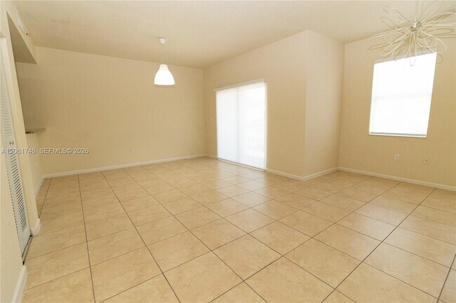 Foto del edificio - 11603 NW 89th St
