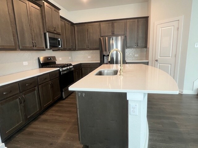 Building Photo - 160 Biscayne Dr