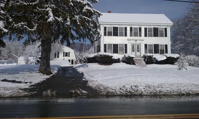 Foto del edificio - 55 Haverhill Rd