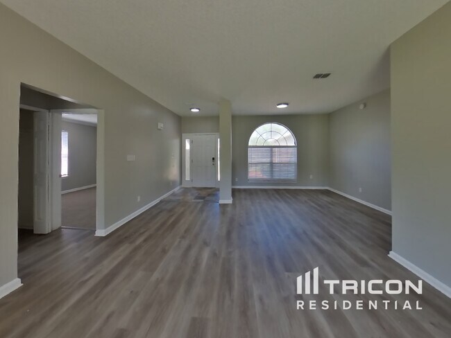 Building Photo - 100 Northside Drive S Jacksonville FL