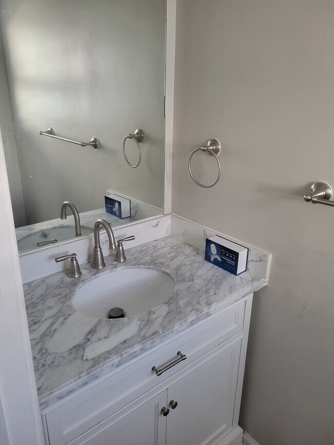 Foto del edificio - 5225 Bridle Point Pkwy